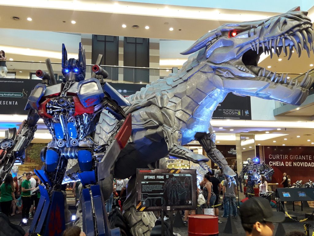 Transformers Exhibition no Shopping Anália Franco