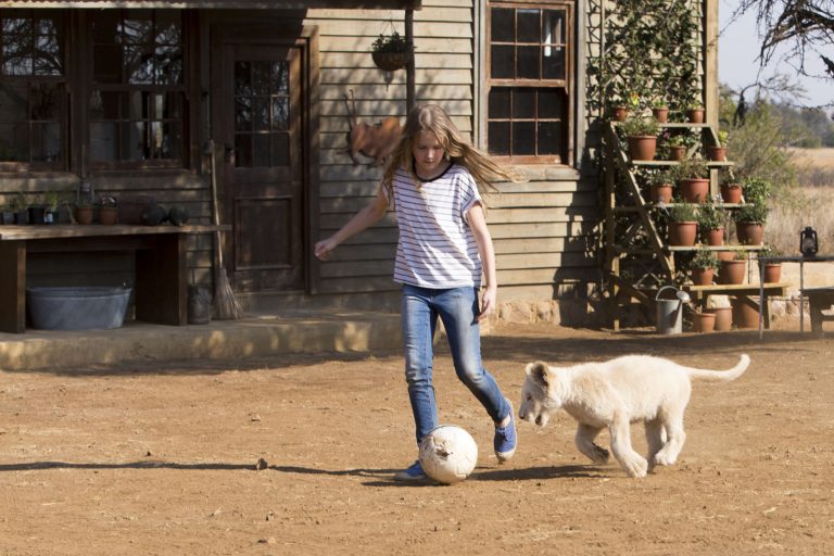 A Menina e o Leão (filme)