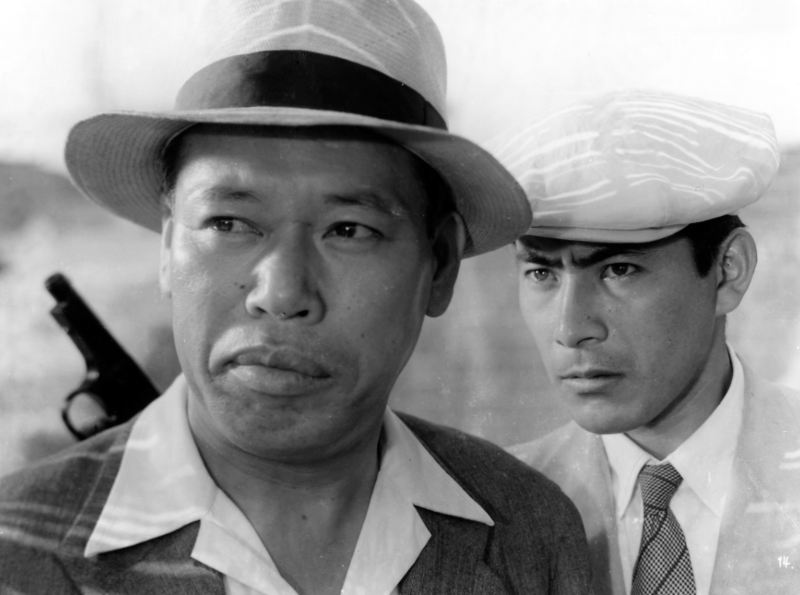 Takashi Shimura e Toshiro Mifune em "Cão Danado"