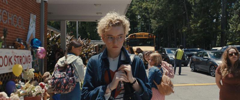 Julia Garner em "A Hora do Mal"