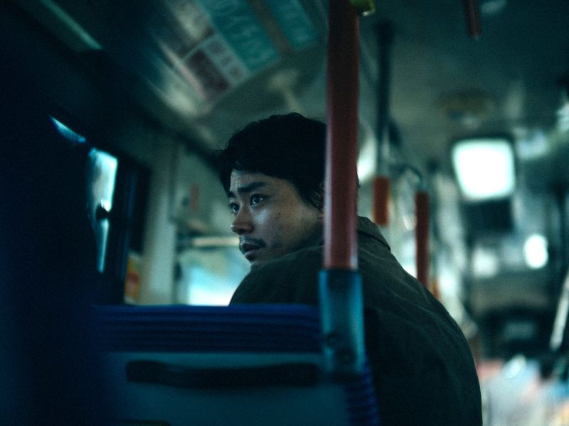 Masaki Suda em "Cloud - Nuvem de Vingança" (divulgação)