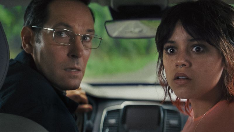 Paul Rudd e Jenna Ortega em "A Morte de um Unicórnio"