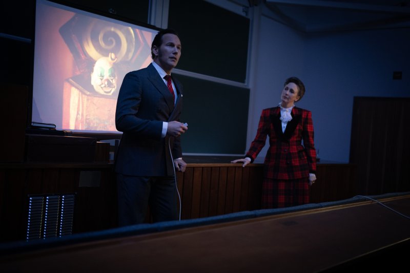 Patrick Wilson e Vera Farmiga em "Invocação do Mal 4"