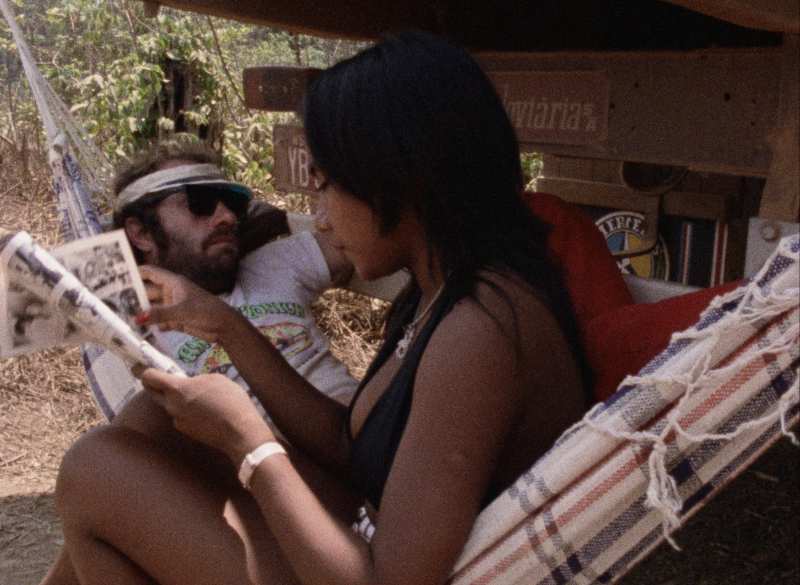 Paulo César Peréio e Edna de Cássia em "Iracema - Uma Transa Amazônica" (divulgação)