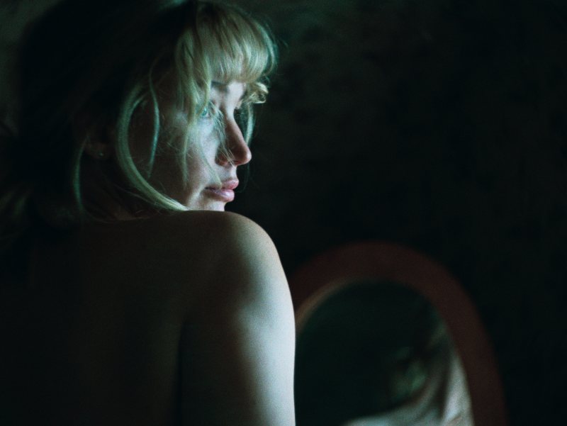 Jennifer Lawrence em "Morra, Amor" (divulgação)