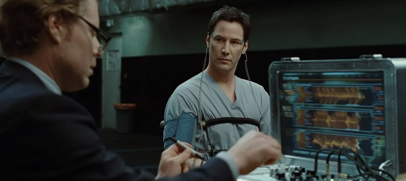 David Richmond-Peck e Keanu Reeves em "O Dia em que a Terra Parou" (2008)