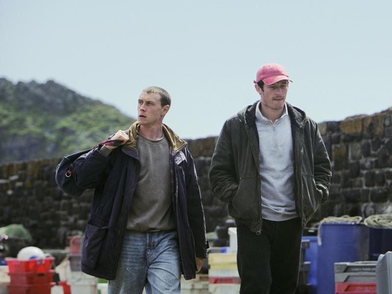 George MacKay e Callum Turner em "Rose of Nevada" (divulgação/49ª Mostra)