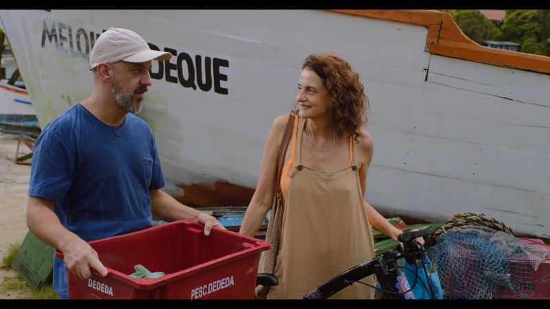 Cena de "Livros Restantes" (divulgação/H20 Filmes)