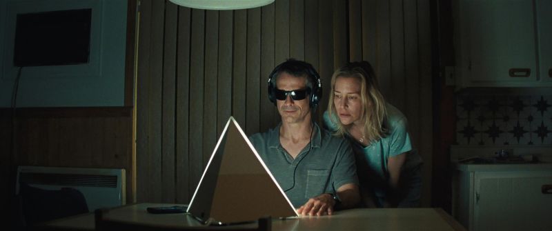 Patrick Hivon e Piper Perabro em "Amor Apocalipse"